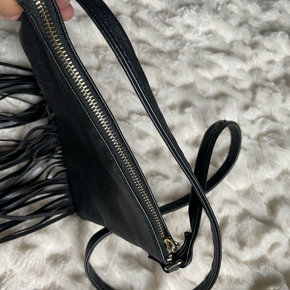 NEW H&M Women's Black Purse with Tassle - Picture 4 of 11